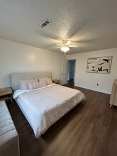 1105 S 26th St in Rogers, AR - Building Photo - Building Photo