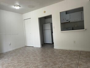 4134 NW 79th Ave in Doral, FL - Building Photo - Building Photo