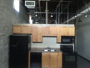 585 Upper S St, Unit Loft 127 in Lexington, KY - Building Photo - Building Photo