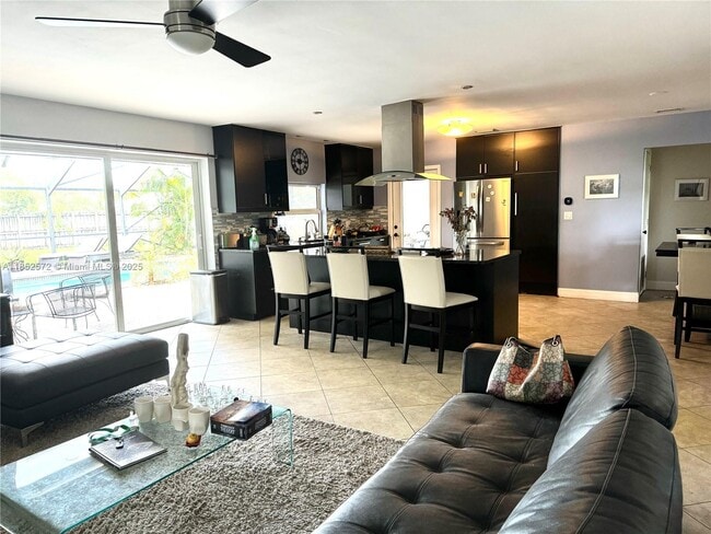 4116 Taft St in Hollywood, FL - Building Photo - Building Photo