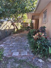 710 4th Ave NW in Largo, FL - Building Photo - Building Photo