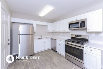 2073 Powder Springs Rd SW in Marietta, GA - Building Photo - Building Photo