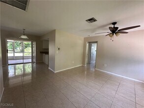 9053 Irving Rd in Ft. Myers, FL - Building Photo - Building Photo