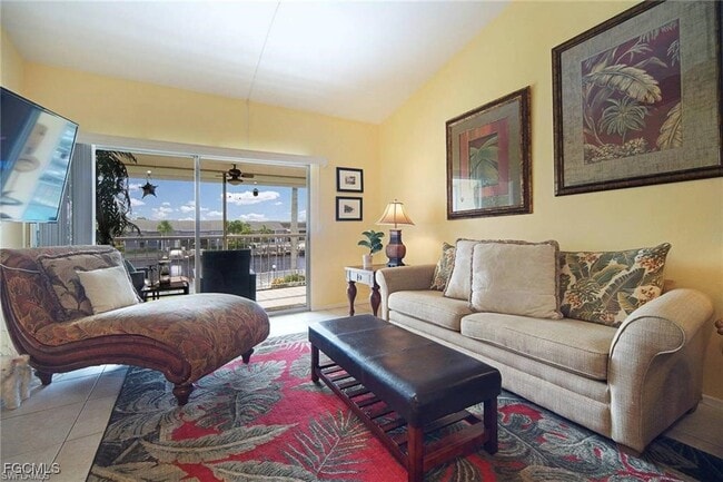 property at 4613 SE 5th Ave