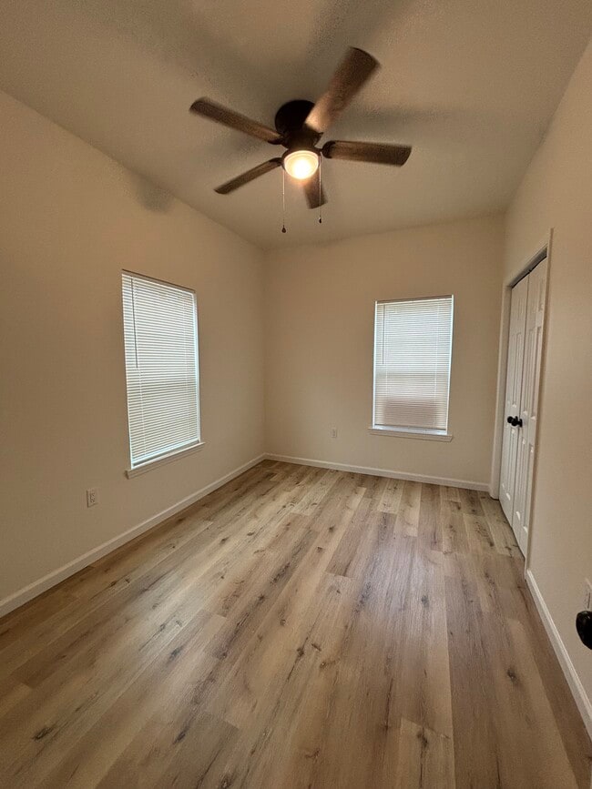 7305 Sherman St in Houston, TX - Building Photo - Building Photo