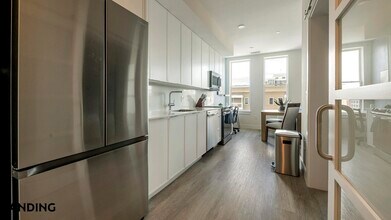 2005 11th St NW, Unit 502 in Washington, DC - Building Photo - Building Photo