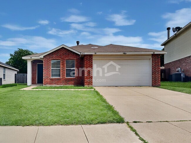 property at 4217 Meadowknoll Dr