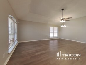 4268 Maryanne Pl in Haltom City, TX - Building Photo - Building Photo