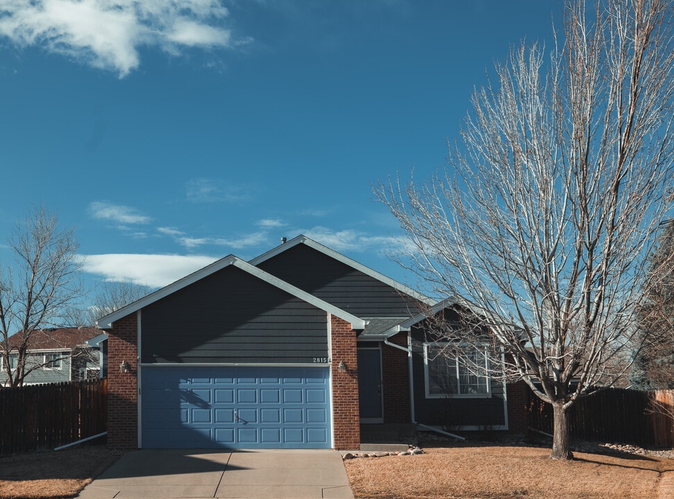 2815 Decatur Dr in Broomfield, CO - Building Photo