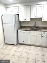7651 Tremayne Pl in McLean, VA - Building Photo - Building Photo