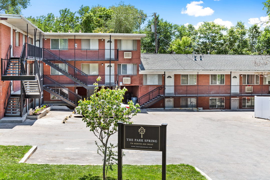 The Park Spring in Salt Lake City, UT - Foto de edificio