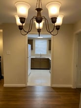 7651 Bles Ave, Unit B in Baton Rouge, LA - Foto de edificio - Building Photo
