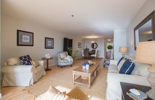 1001 Shore Line Dr in Alameda, CA - Building Photo - Building Photo