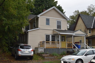 14 Clarke St in Binghamton, NY - Building Photo - Building Photo