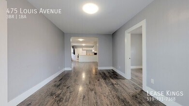 475 Louis Ave in Windsor, ON - Building Photo - Building Photo