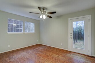 1401 Castle Ct in Houston, TX - Building Photo - Building Photo