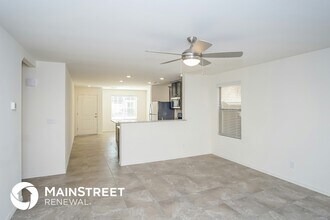 6216 Clackamas Ct in Las Vegas, NV - Building Photo - Building Photo
