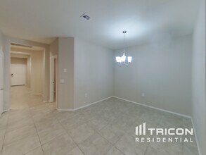 28721 Gypsum Dr in San Tan Valley, AZ - Building Photo - Building Photo