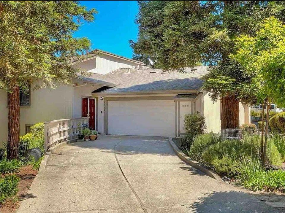 24020 Janssen Ct in Hayward, CA - Building Photo