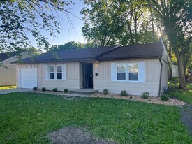 208 Logan St in Georgetown, IL - Building Photo