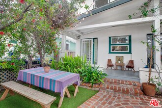 426 Rialto Ave in Los Angeles, CA - Building Photo - Building Photo