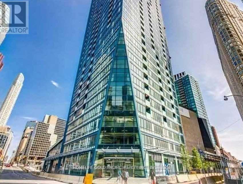 8-5408 The Esplanade in Toronto, ON - Building Photo