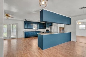 150 Lynn Dr in Lumberton, TX - Building Photo - Building Photo