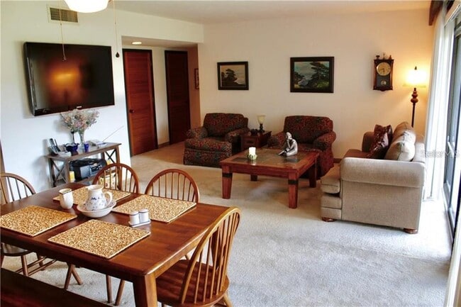 901 Tennis Way in Haines City, FL - Building Photo - Building Photo