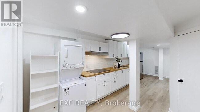 1121 Foxglove Pl in Mississauga, ON - Building Photo - Building Photo