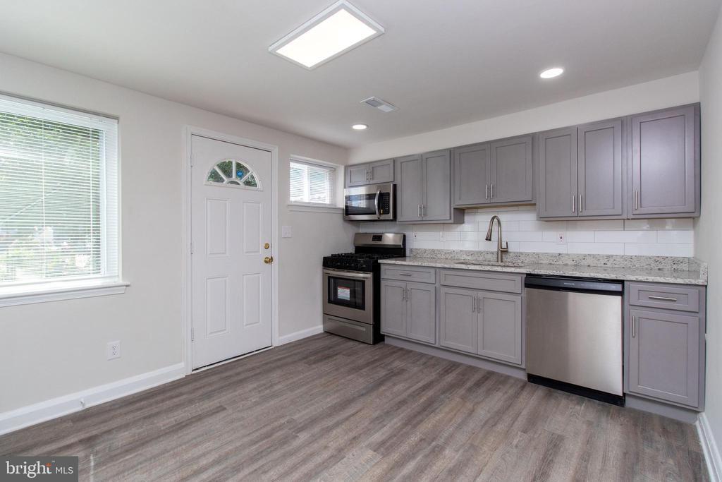 4539 Shamrock Ave in Baltimore, MD - Building Photo