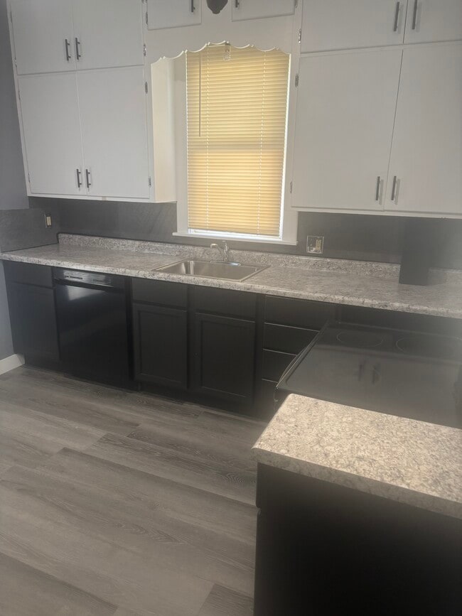 805 N 5th St, Unit 805 N 5th St