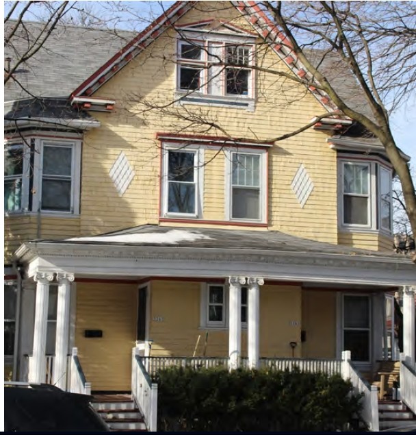 Student Housing Invesment Property in Milwaukee, WI - Foto de edificio