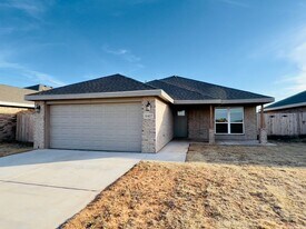 8407 10th Pl in Lubbock, TX - Building Photo
