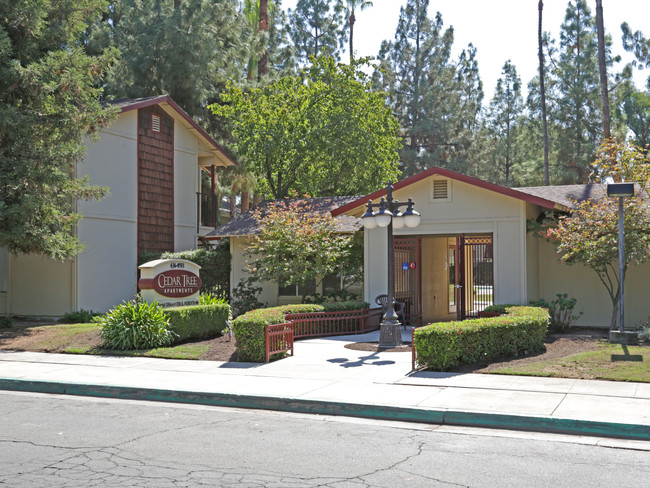 Cedar Tree I and II Apartments in Fresno, CA - Building Photo - Building Photo
