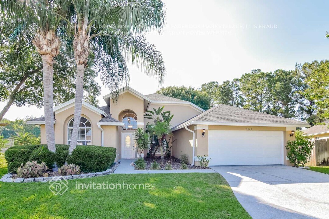8923 Breland Dr in Tampa, FL - Building Photo