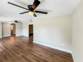 3301 Mars Hill Rd in Acworth, GA - Building Photo - Building Photo