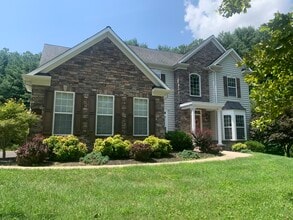 9804 Anvil Ct in Perry Hall, MD - Building Photo - Building Photo