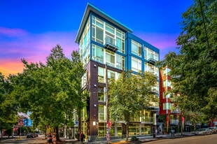 Terravita Luxury Residences in Seattle, WA - Building Photo