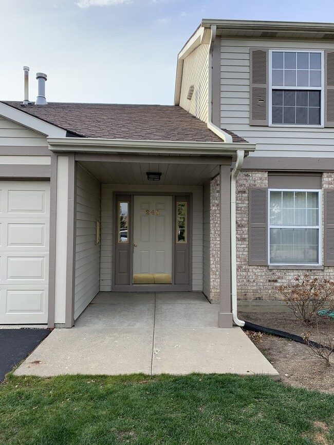 property at 245 Crestview Dr