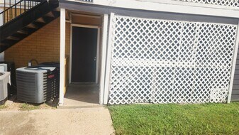 12511 Ashford Meadow Dr in Houston, TX - Building Photo