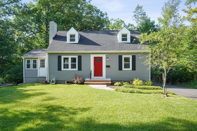 property at 51 Evergreen Rd