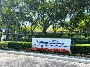 3115 NE 184th St in Aventura, FL - Building Photo - Building Photo