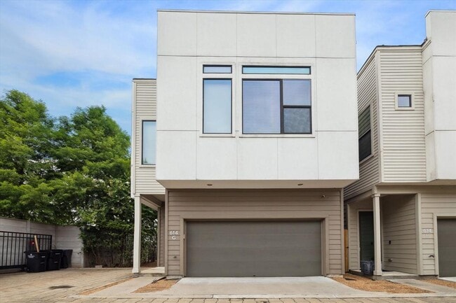 property at 614 Thornton Rd