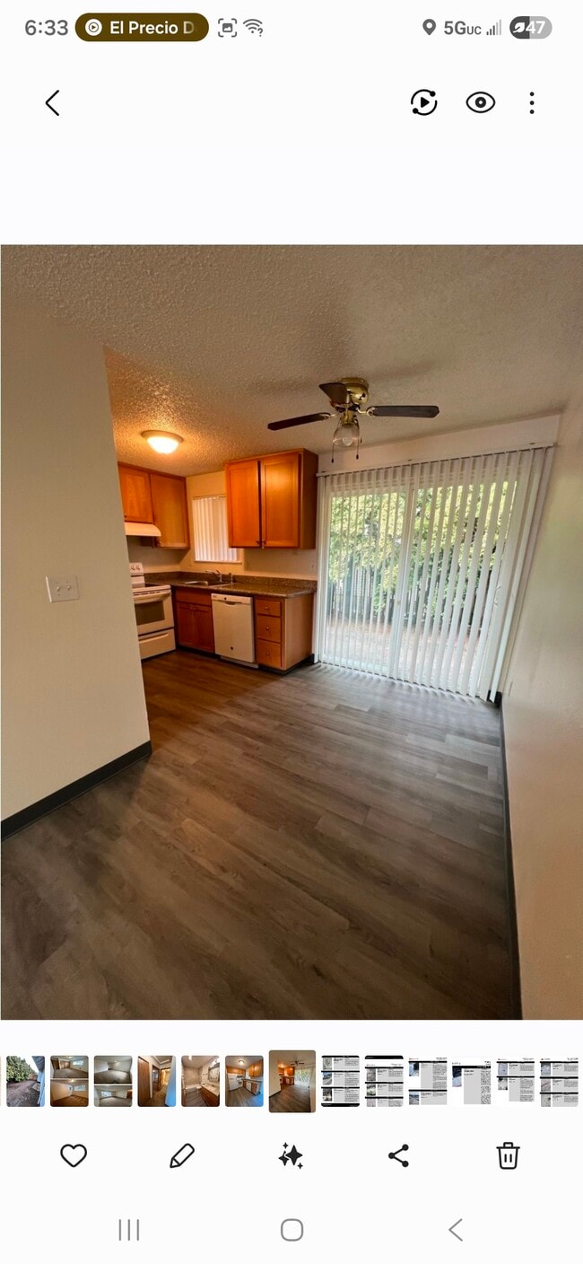 1317 NE 183rd Ave in Portland, OR - Foto de edificio - Building Photo