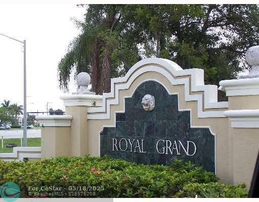 2620 S University Dr in Davie, FL - Building Photo