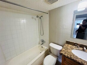 4771 S Texas Ave in Orlando, FL - Foto de edificio - Building Photo