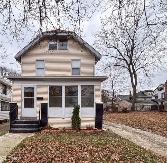 1093 Wilbur Ave in Akron, OH - Building Photo - Building Photo
