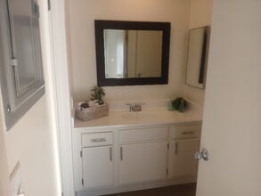 27273 Camp Plenty Rd in Santa Clarita, CA - Building Photo - Building Photo