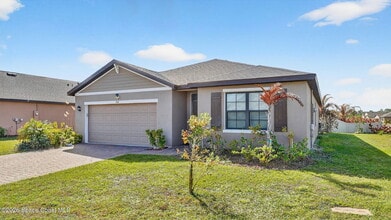 7114 Topaz Dr in Grant Valkaria, FL - Building Photo - Building Photo