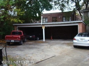 2338 Oak St in Jacksonville, FL - Foto de edificio - Other